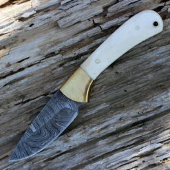Damascus 1129 Small Skinner, 3" Damascus Plain Blade, Natural Bone Handle